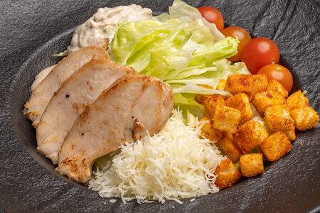 Цезарь тори сарада