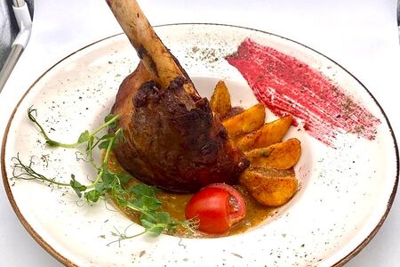 Баранья рулька