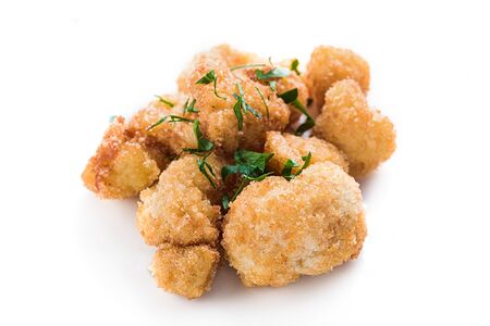 Цветная капуста, жаренная в сухарях