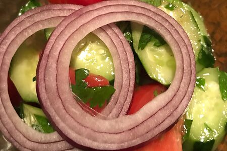 Овощной салат по-грузински