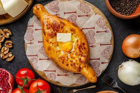 Хачапури по-аджарски