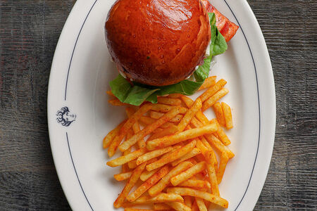 Бургер с лососем