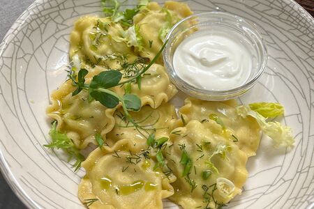 Авторские пельмени со свининой и квашеной капустой