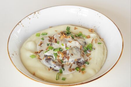 Бефстроганов с пюре