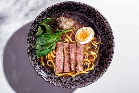 Удон с ростбифом