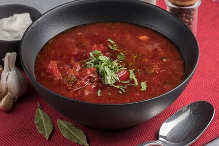 Борщ московский с мясом