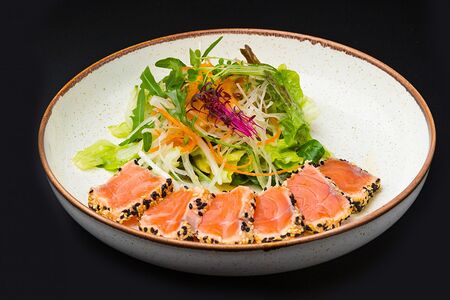 Татаки с лососем