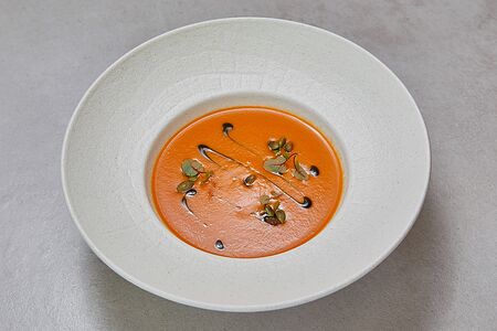 Тыквенный крем-суп Том ям с лемонграссом