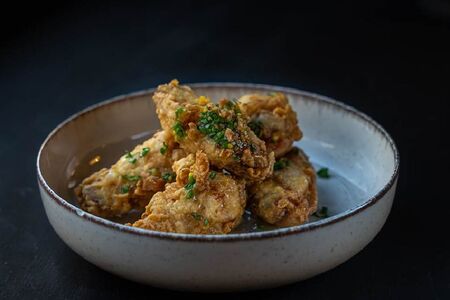 Крылышки куриные в хрустящей панировке