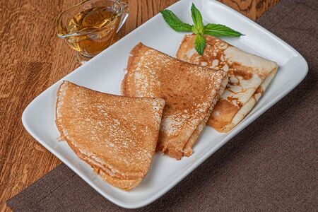 Блины с медом