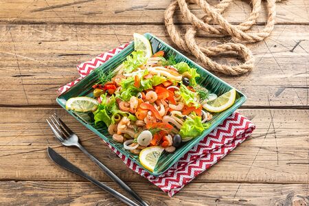 Салат Морской бриз