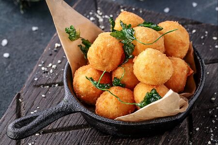 Сырные шарики