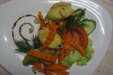 Судак под маринадом