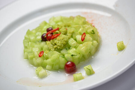 Тартар из огурца