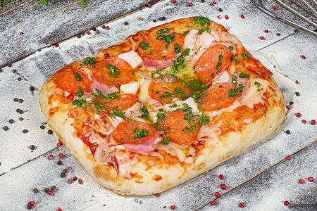 Римская пицца Мясная