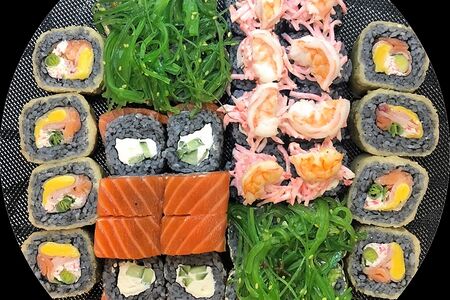 4 черненьких чертенка