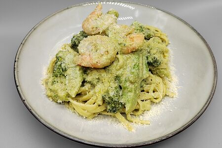 Паста с Креветками и брокколи