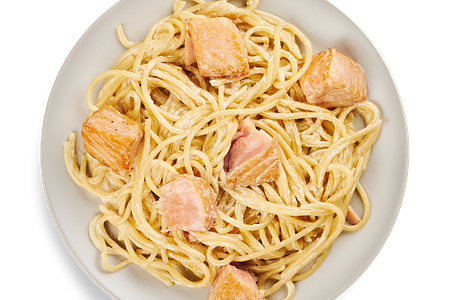 Сливочная паста с лососем и пармезаном