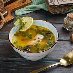 Уха из семги с лимоном