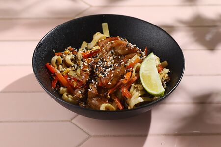 Удон с курицей