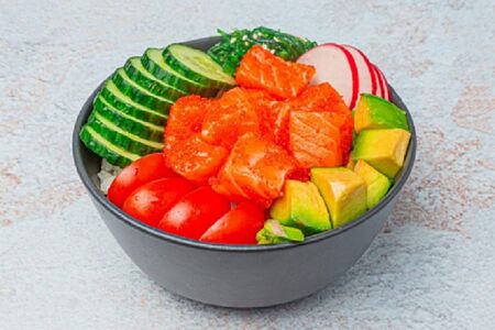 Поке с Лососем и с Красной Икрой