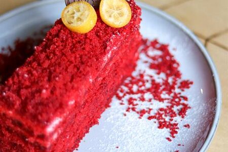 Пирожное Красный бархат