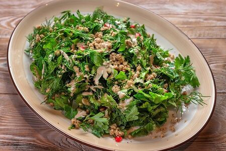 Салат со свеклой и домашним сыром