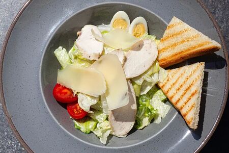 Салат Цезарь