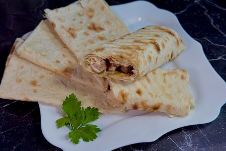 Шашлык из cвинoй шейки в лаваше