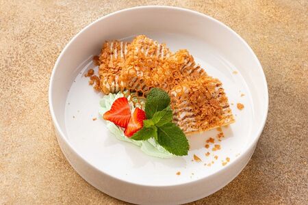 Торт Медовый