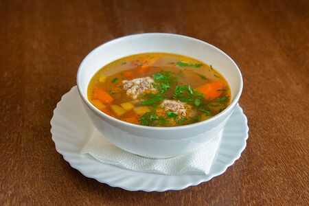 Суп с фрикадельками