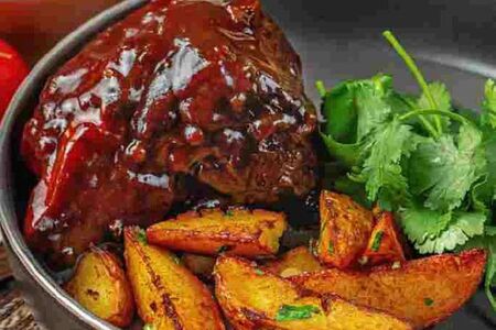 Запечённая баранья голяшка