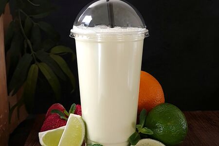 Малиновый молочный коктейль