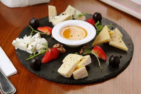 Сырная тарелка