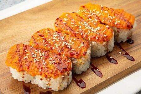 Ролл мидии со сливочным сыром