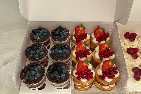 Набор трайфлы и мини-милфеи