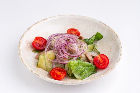 Салат Ницца с тунцом