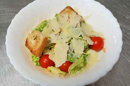 Салат Цезарь