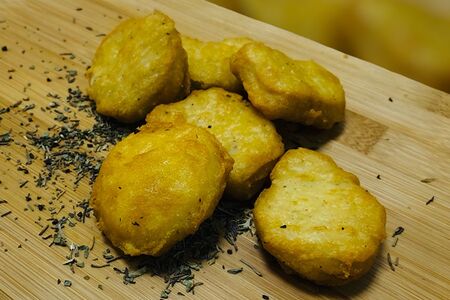 Куриные наггетсы