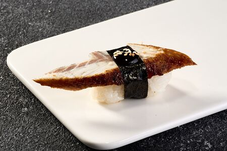 Нигири Угорь