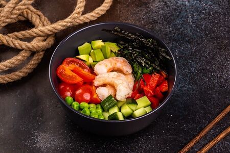 Поке с креветкой