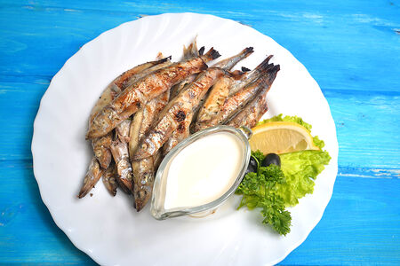 Мойва жаренная на углях