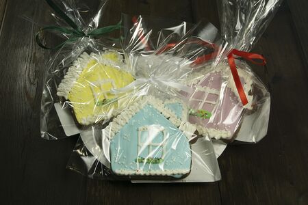 Имбирный пряник с глазурью Домик