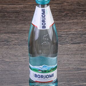 Вода Borjomi газированная
