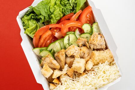 Салат Цезарь с Курицей