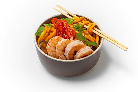 Fox вок Том ям с креветкой