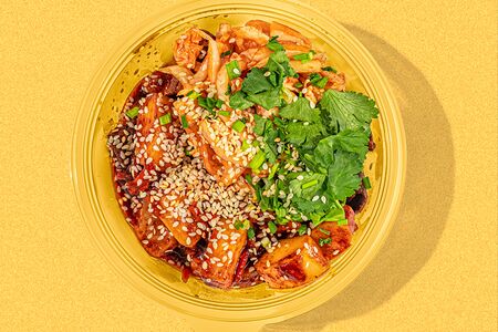 Токпокки с острой, томатной говядиной