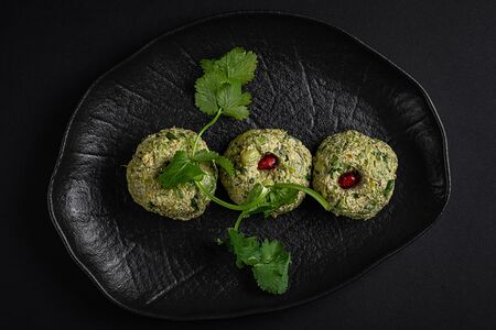 Пхали из зеленой фасоли