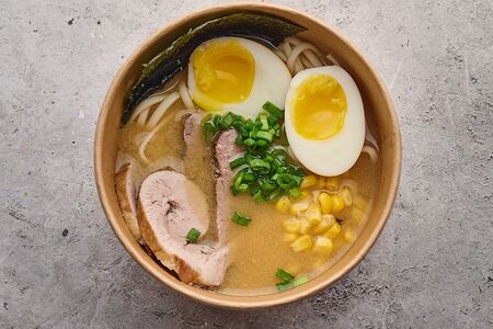 Мисо Рамен со свининой