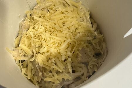 Лапша с курицей и грибами